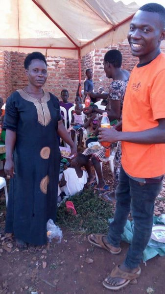 Hello folks, brothers, and sisters. Here is Kawudha Fatuma