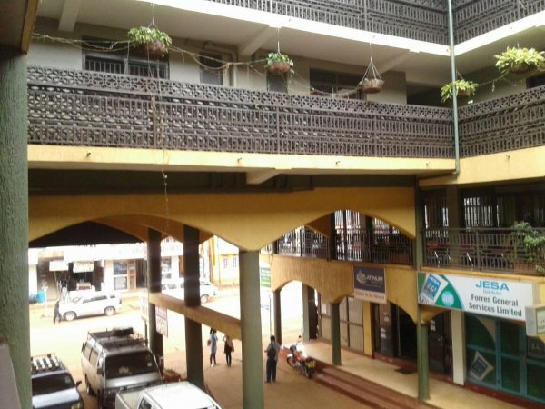 Jinja City Hotel Courtyard Balcony 