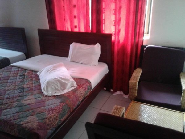 Jinja City Hotel Bed Room