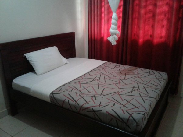 Jinja City Hotel Bed Room