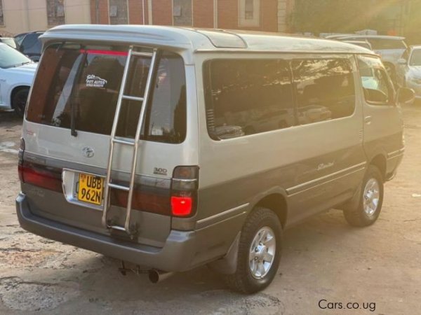 1998 Toyota HiAce SUPER CUSTOM