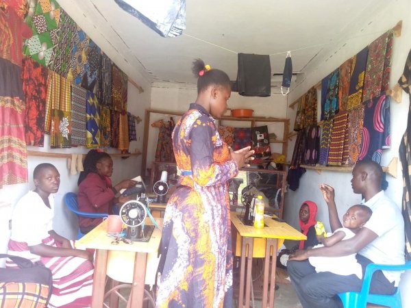 20210901OneFamilyWomenCorpsAfricaPlanningCommitteeMeetingKaliroTowncouncil04