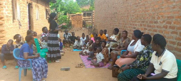 Pastor Caroline Christmas Giving made possible by a generous donor to SFN 2021-12-26 Community of Kaliro Town Council &amp; SEETA-MUKONO