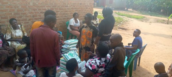 Pastor Caroline Christmas Giving made possible by a generous donor to SFN 2021-12-26 Community of Kaliro Town Council &amp; SEETA-MUKONO