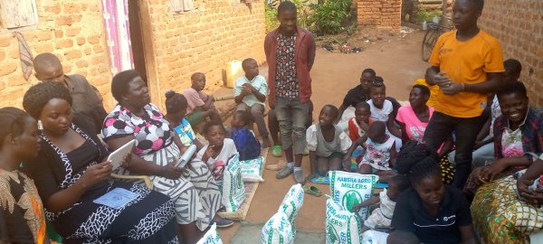 Pastor Caroline Christmas Giving made possible by a generous donor to SFN 2021-12-26 Community of Kaliro Town Council &amp; SEETA-MUKONO