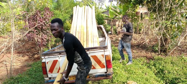 Offloading timbers at the site