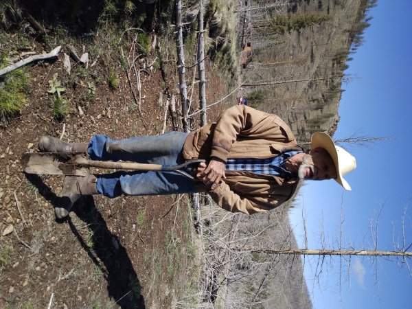 Arthur with shovel