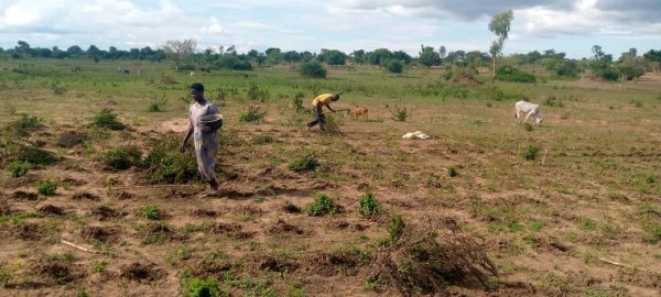 SARMI Famine Relief Project Lake Nakuwa in Kaliro district, Buyuge and Buwumba Village