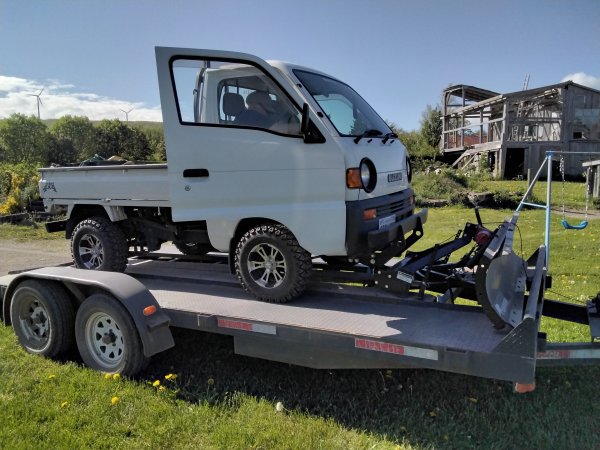 April 2024 04-25 Ronald Fournier begins bringing equipment for Development and Maintenance to Nova Eden DavidCampus