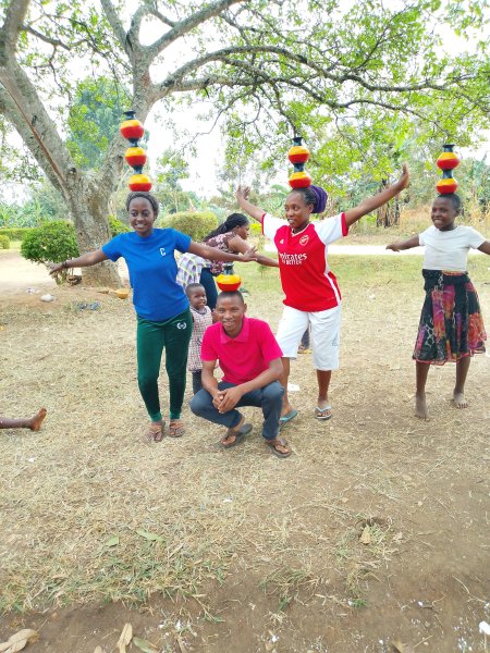 Milanic cultural dancers 