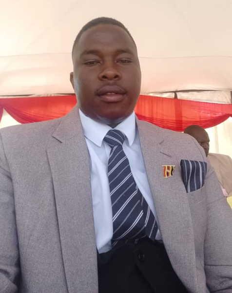 20260525DeputyMayorGeoffreyByamukamaSwornIn04